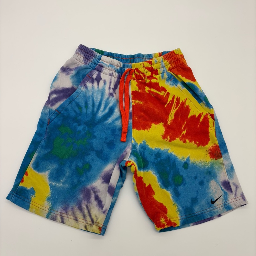 Nike Tie-Dye Fleece Shorts – Youth Large – Multicolor – Drawstring Waist